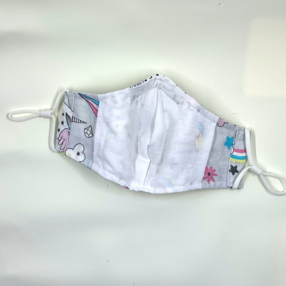 (2/$30) Handmade Child’s Face Masks - Picture 6 of 7